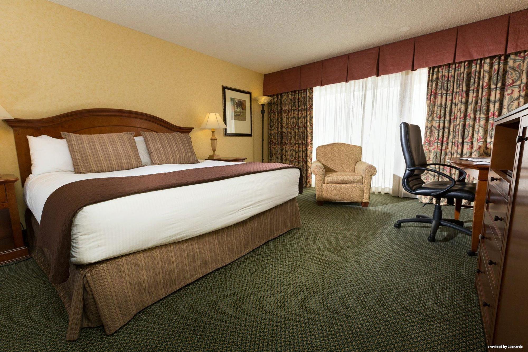 Red Lion Hotel Kennewick Columbia Center Extérieur photo