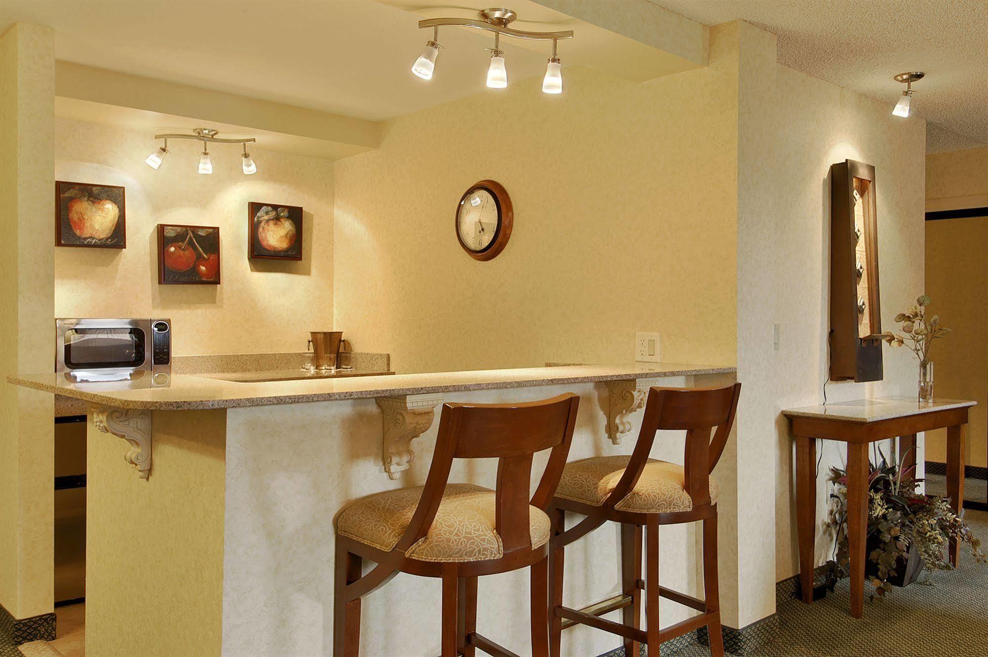Red Lion Hotel Kennewick Columbia Center Extérieur photo