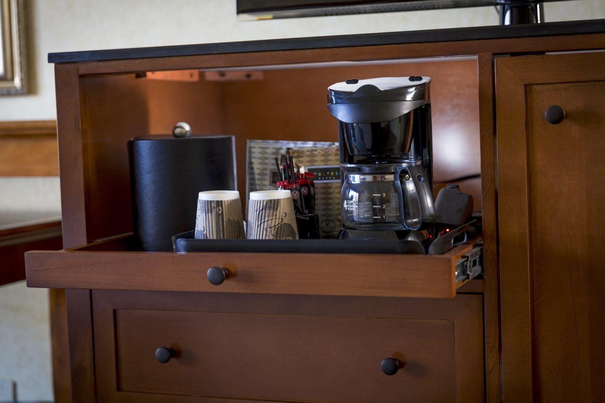 Red Lion Hotel Kennewick Columbia Center Extérieur photo