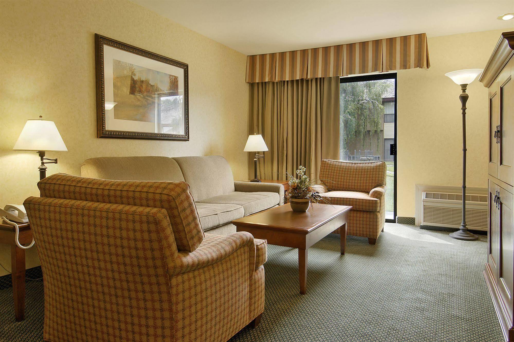 Red Lion Hotel Kennewick Columbia Center Extérieur photo