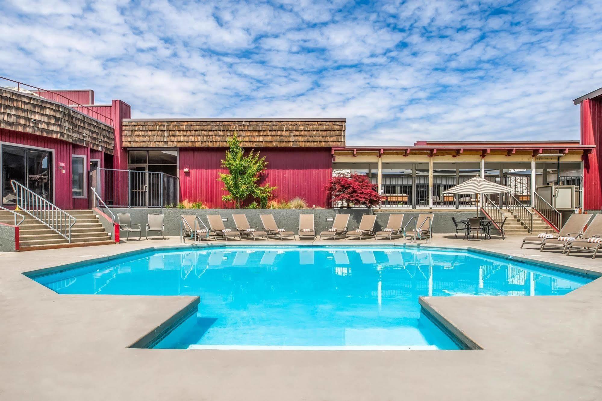 Red Lion Hotel Kennewick Columbia Center Extérieur photo