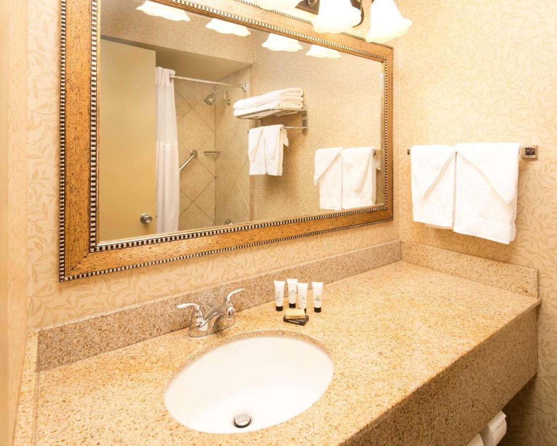 Red Lion Hotel Kennewick Columbia Center Extérieur photo